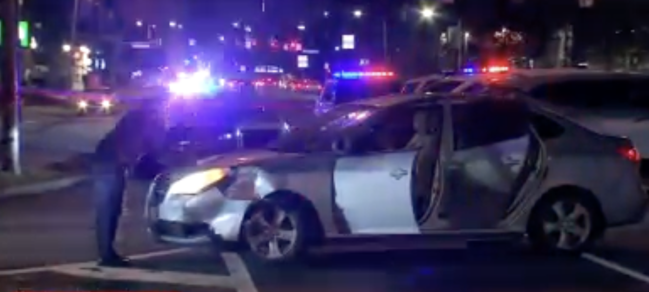 费城City Ave呆鸡私房菜附近发生恐怖枪击事件！凶手朝男子连开至少24枪！受害者身中6枪！